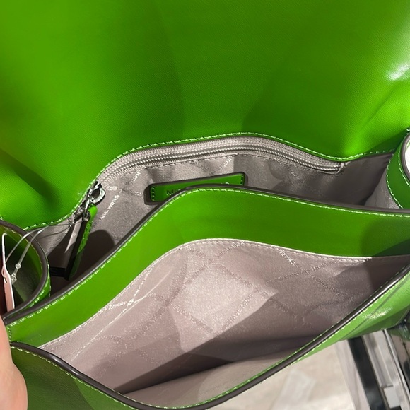 Michael Kors Greenwich Medium Saffiano Leather Satchel Crossbody Shoulder Bag - Picture 11 of 16